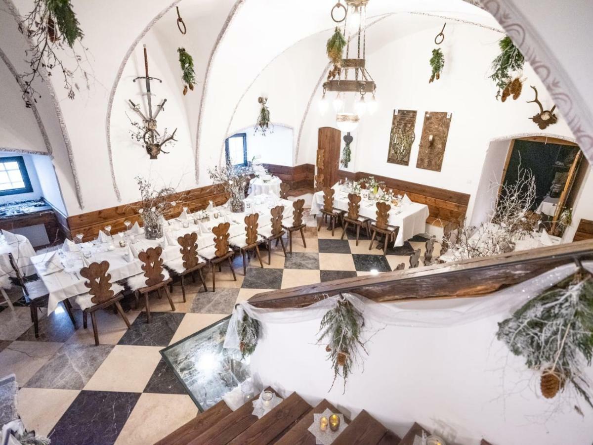 Готель Burg Plankenstein Texing Екстер'єр фото